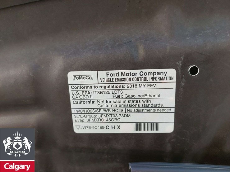 2018-ford-explorer-image-21