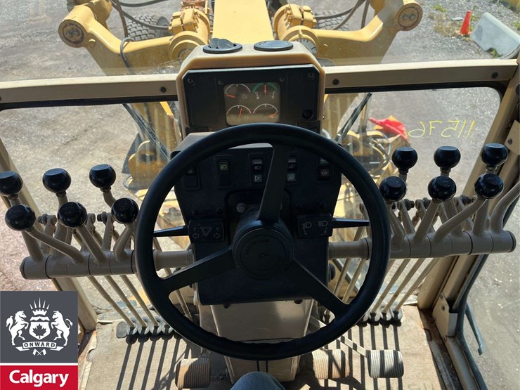 2007-caterpillar-140h-image-6
