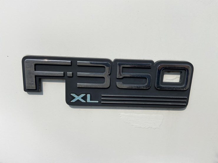 1997-ford-f350-xl-image-10