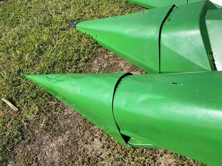 john-deere-844-image-19