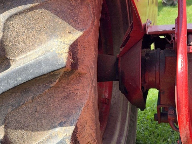farmall-w-9-image-27