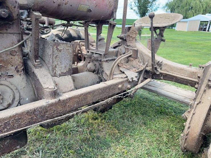 farmall-f-20-image-62