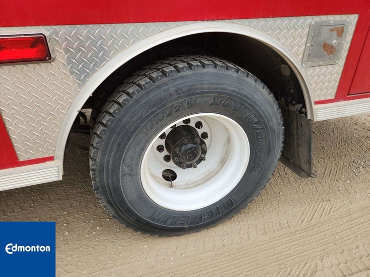 2004-freightliner-m2-106-s/a-emergency-support-truck-image-51
