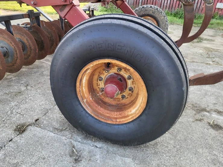 m&w-1125-image-17