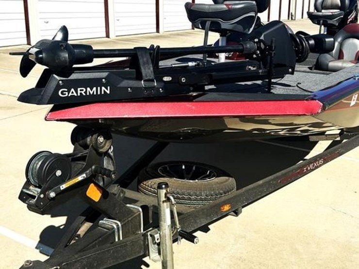 #206-•-2020-vexus-avx189c-boat-image-3