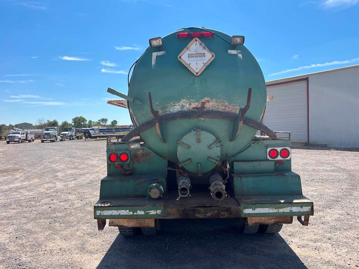 1994-mack-rd688s-image-6
