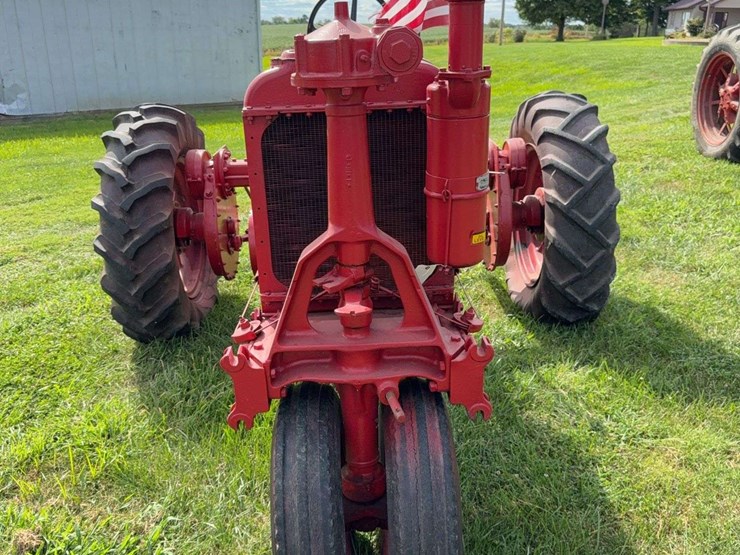 farmall-f-20-image-14