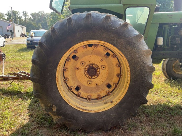 john-deere-4620-image-44