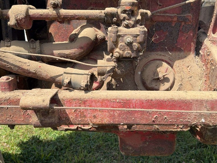farmall-f-20-image-61