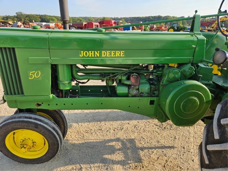 john-deere-50-image-11