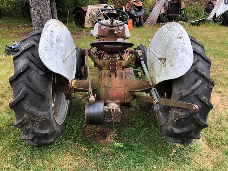 ford-8n-image-8