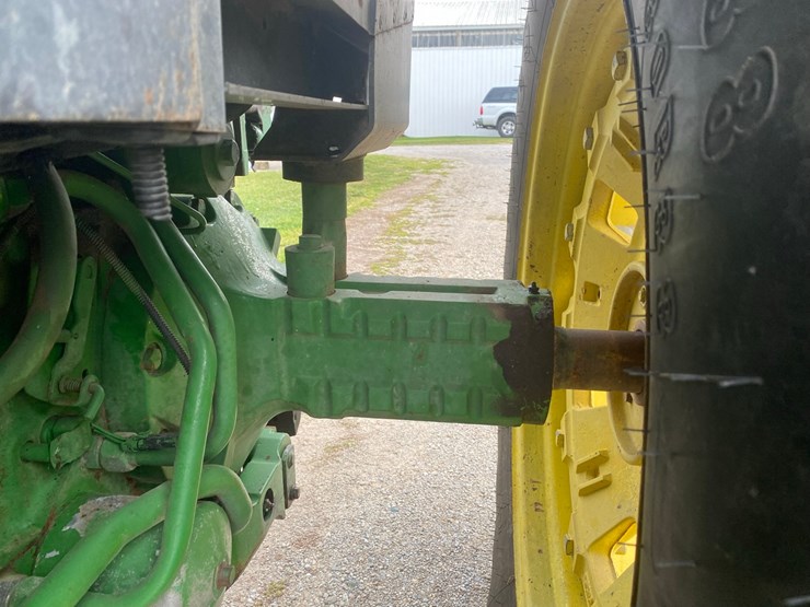 john-deere-4055-image-45