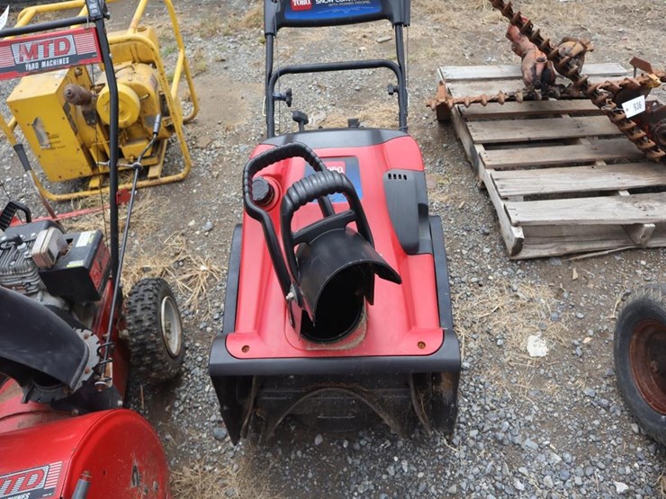 toro-snowblower-image-4