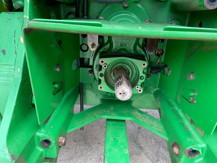 2007-john-deere-8330-image-24