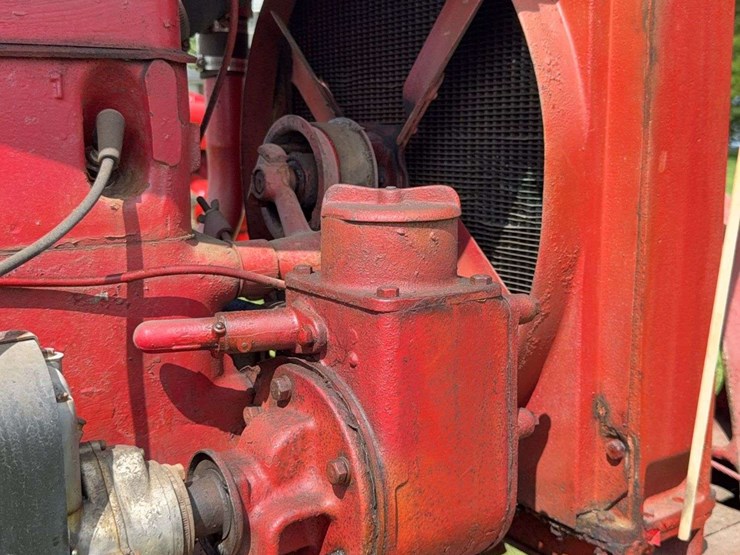 farmall-f-20-image-84