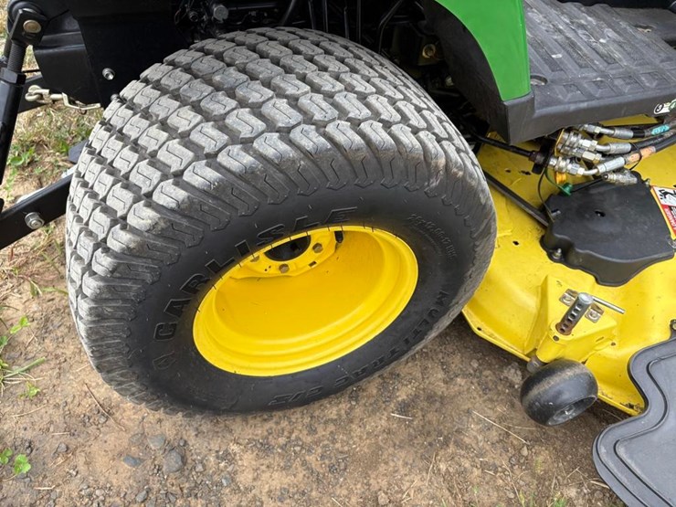 john-deere-2305-image-16