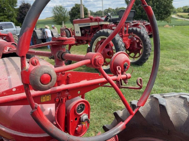 farmall-super-m-image-52