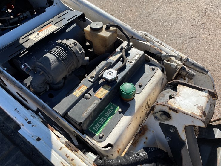 2020-bobcat-mt55-image-33