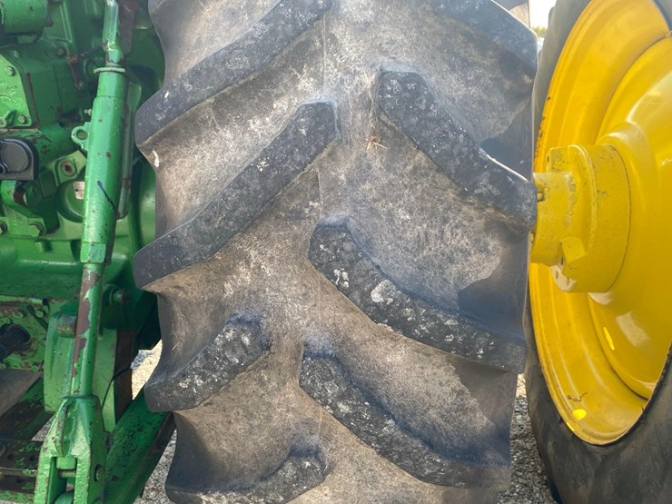 1990-john-deere-4955-image-45