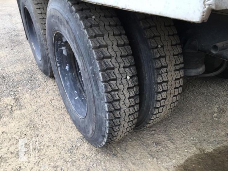 1993-kenworth-t8-dump-truck-image-13