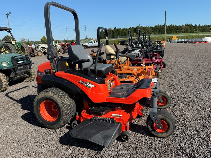kubota-zg327-image-1