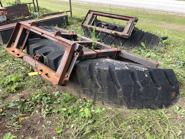 #1296-•-tire-yard-scraper-attachment-image-4