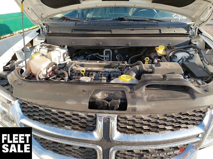 2016-dodge-journey-image-16