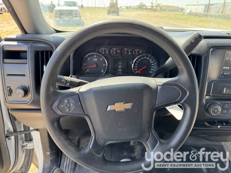 2016-chevrolet-silverado-1500-image-26