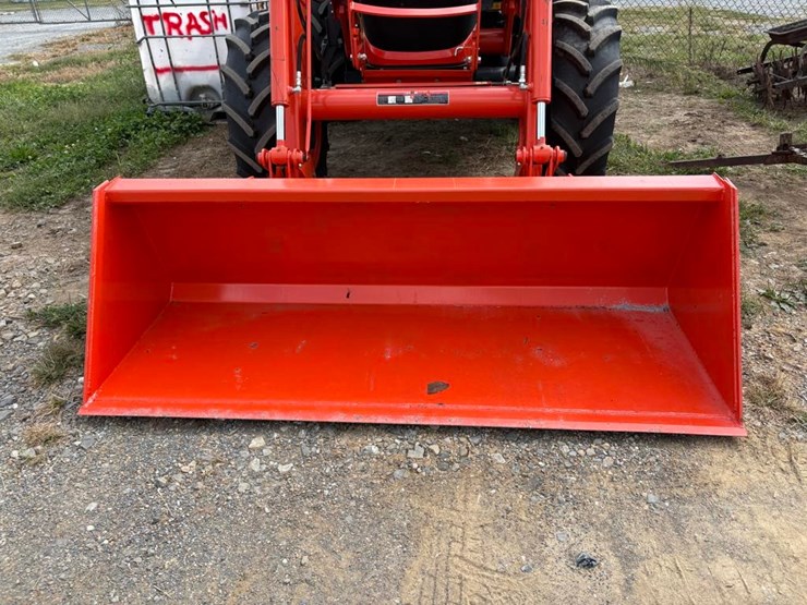 2022-kubota-m7060-image-4