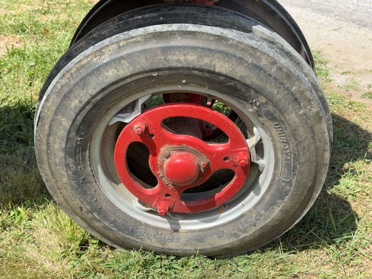 farmall-300-image-17