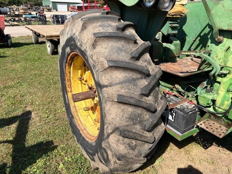 john-deere-4020-image-5