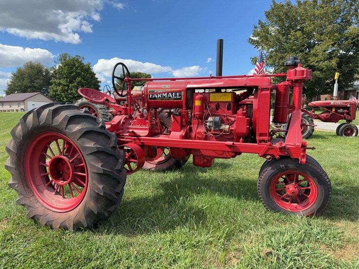 farmall-f-20-image-2