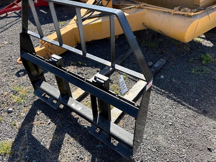 kivel-48in-pallet-fork-attachment-image-1