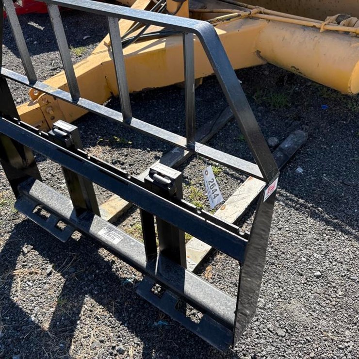 Kivel 48in Pallet Fork Attachment