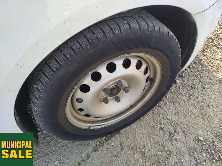 2014-ford-transit-connect-image-25