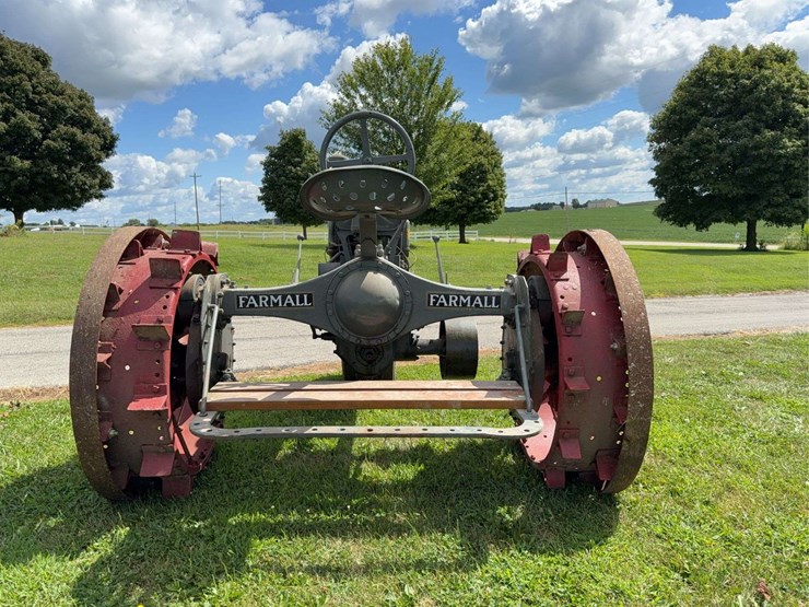 farmall-regular-image-4