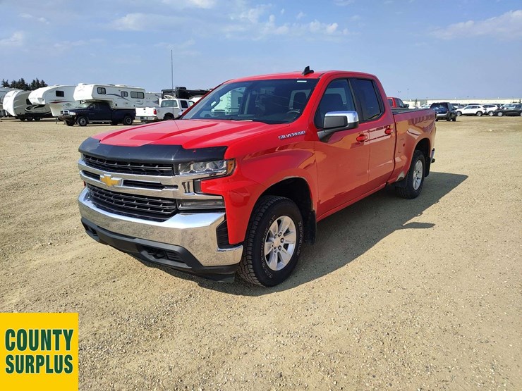 2020-chevrolet-silverado-1500-image-3