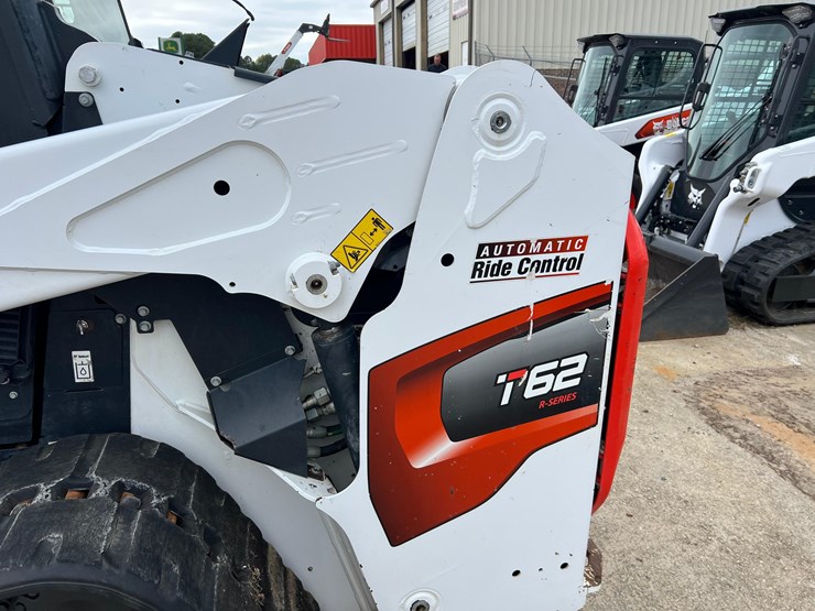 2023-bobcat-t62-image-24