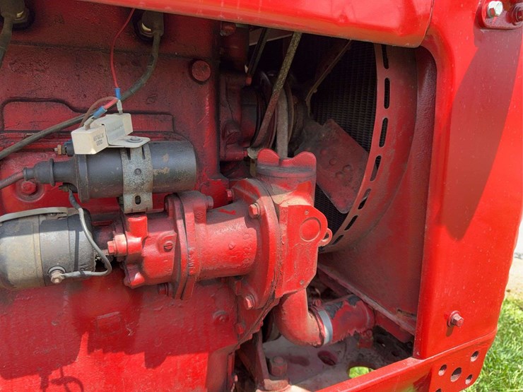 farmall-w-9-image-61