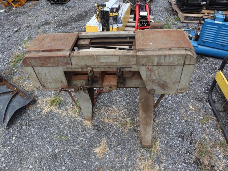 electric-band-saw-image-4