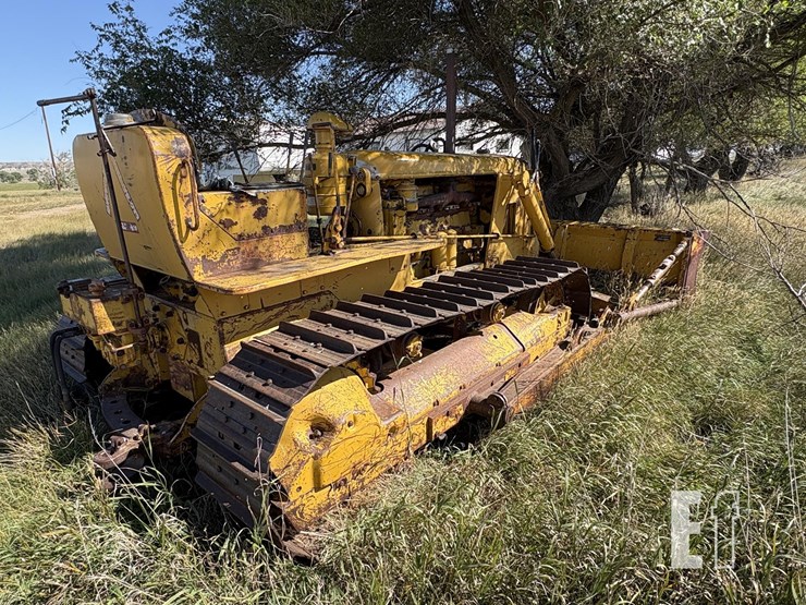 caterpillar-d6-image-7