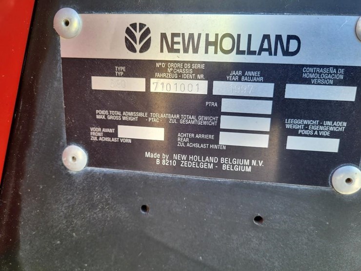 1997-new-holland-590-image-10