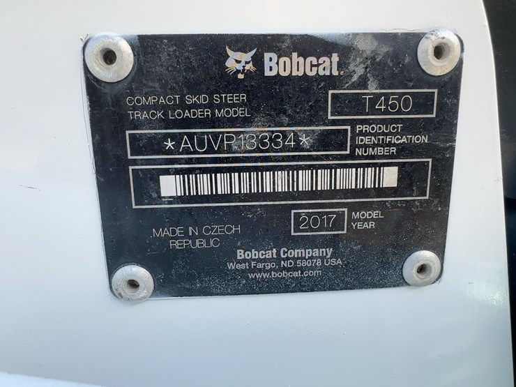 2017-bobcat-t450-image-23
