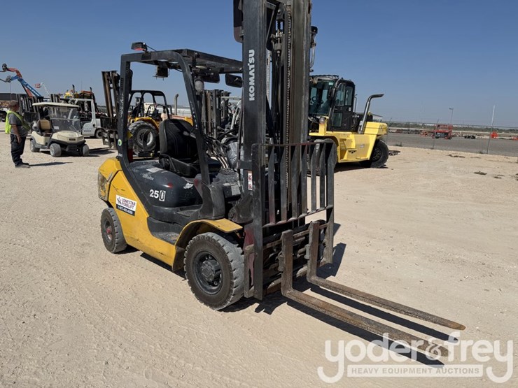 2020-komatsu-fg25t-16-image-7