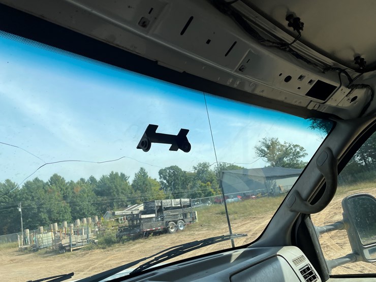 2001-ford-f550-image-60