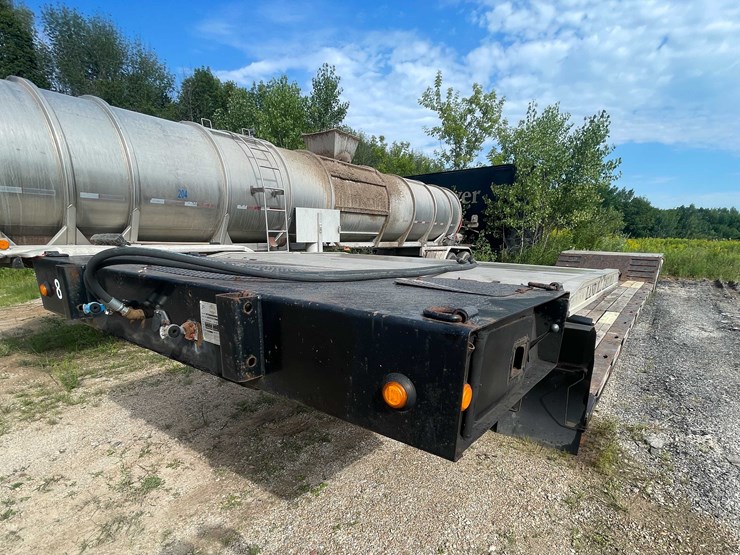 #3032-•-landoll-hauler-lowboy-trailer-(has-wi-title)-(denmark,-wi)-image-20
