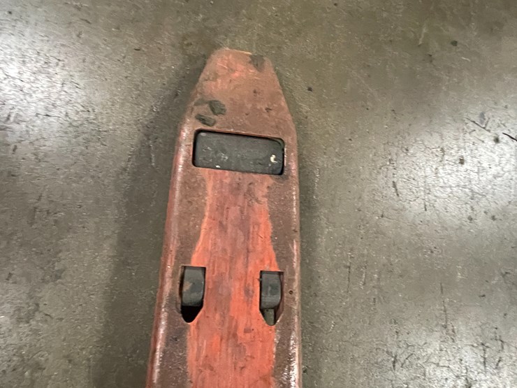 #7160-•-toyota-electric-pallet-jack-image-12