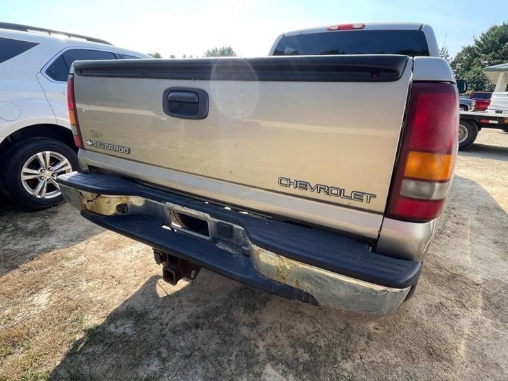 2002-chevrolet-1500-image-6