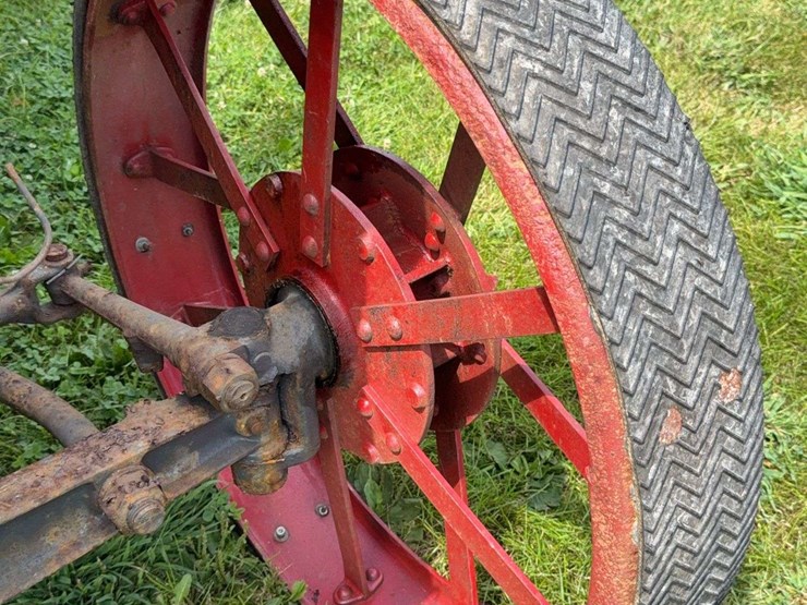 mccormick-deering-22-36-image-26