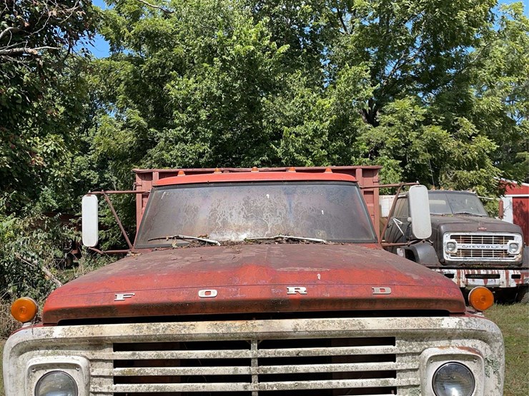 ford-600-image-10